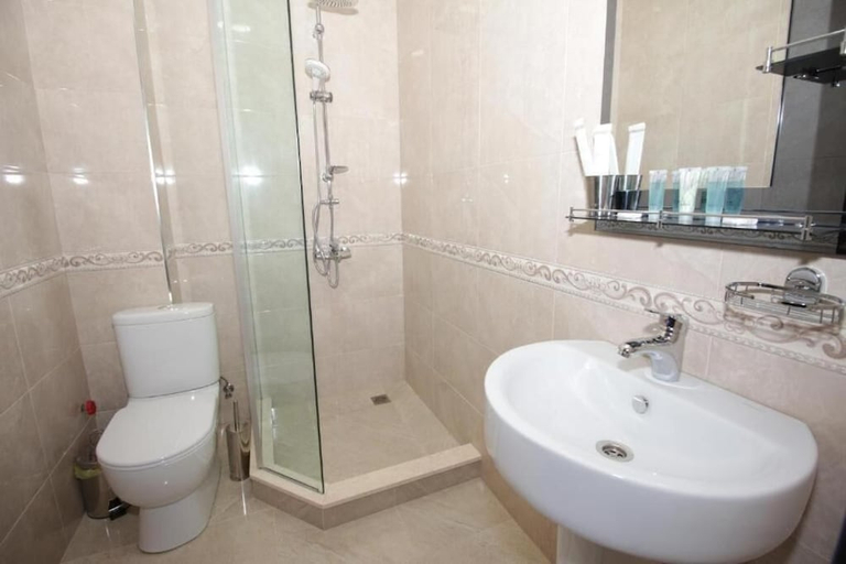 Bathroom 5, MariaLuis Hotel, Tbilisi