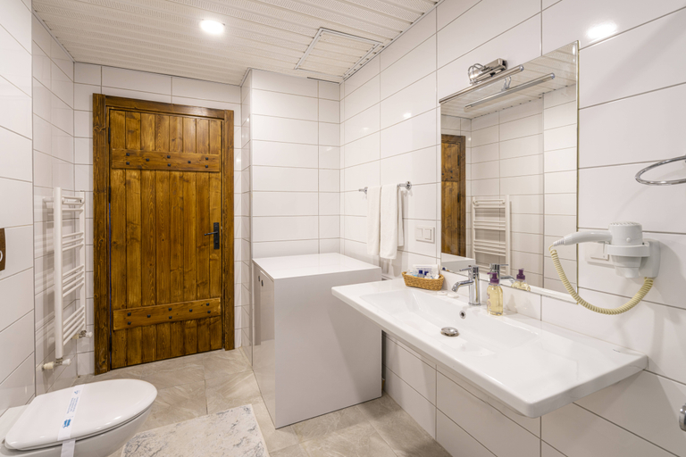 Bathroom 5, AVENA MOUNTAIN HOTEL, Gündoğmuş