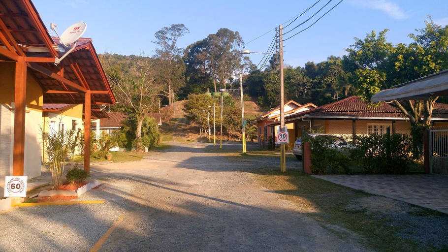 Others 5, Refugio do Bosque, Penha