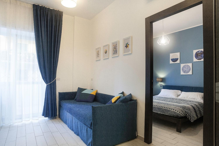Bedroom 2, St. Peter's View, Roma