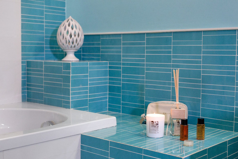 Bathroom 4, Villa Rusella, Napoli
