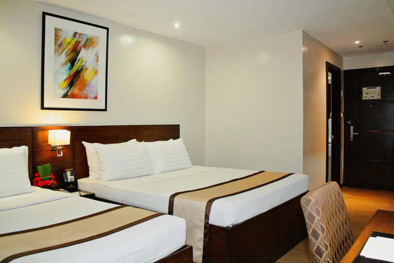Bedroom 4, Golden Prince Hotel and Suites, Cebu City