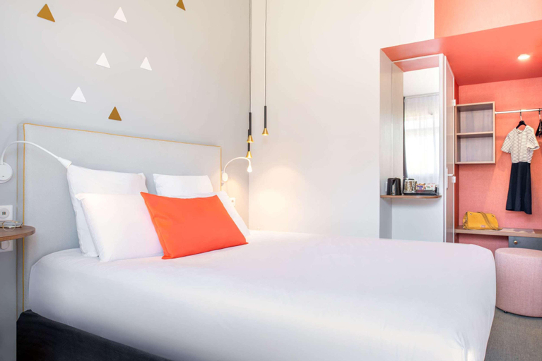 Bedroom 14