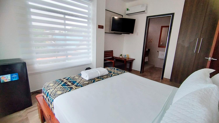 Bedroom 3, La Bocana de Quiximies Hotel, Pedernales