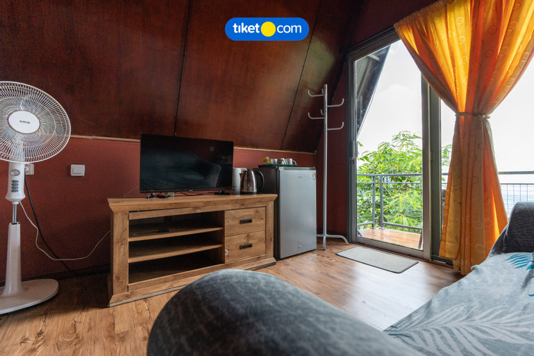 Bedroom 8