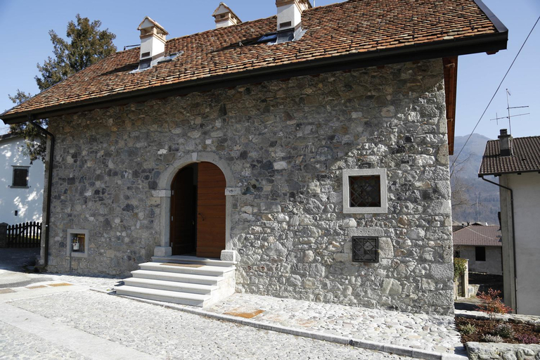 Cjase Dai Fornasirs 2, Udine