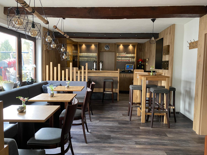 Food & Drinks 5, Landgasthof-Bikerhotel Arnold, Waldeck-Frankenberg