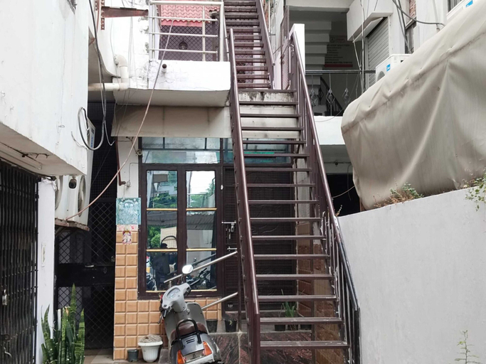 Exterior & Views, WoodStock Homestay By GRB, Lucknow