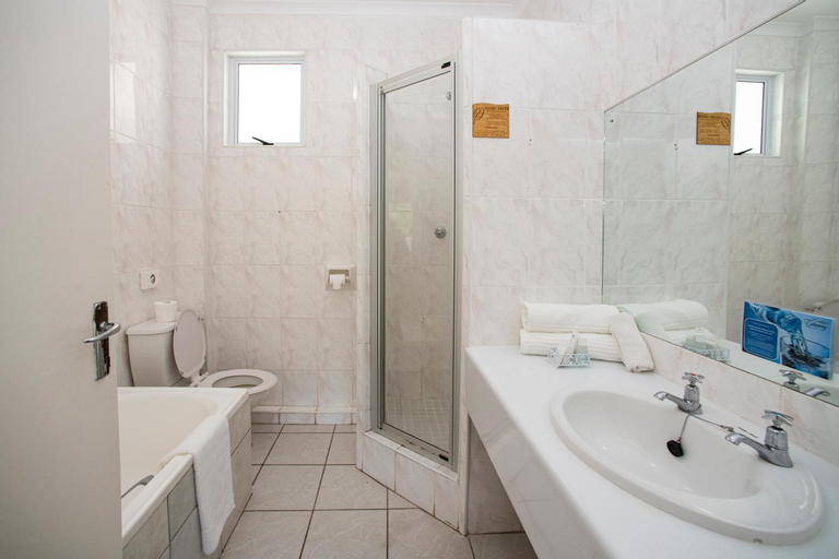Bathroom 8
