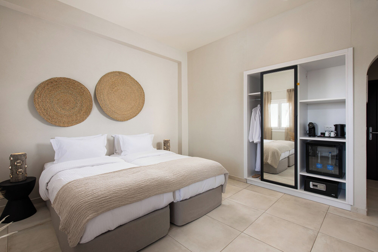 Bedroom 4, The Noverian Bios Santorini, South Aegean