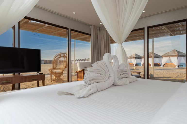 Bedroom 2, Regency Sealine Camp, Al Wakrah