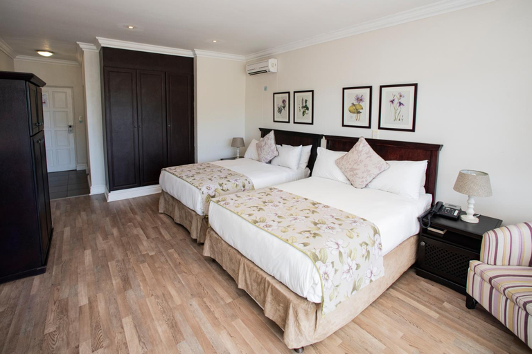 Bedroom 13