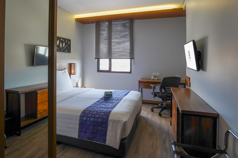 Bedroom 30