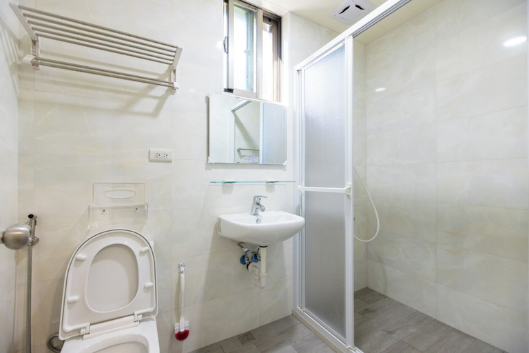 Bathroom 3, Green Field Mountain Villa, Taoyuan
