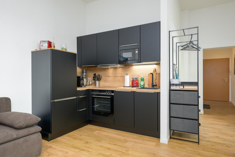 Others 5, SweetHome - Zentral - Kuche & Parkplatz, WiFi, Halle (Saale)