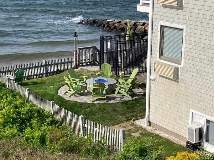 Public Area, Corsair & Cross Rip Oceanfront Resort, Barnstable