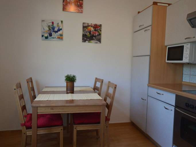 Others 5, Holiday Home in the Eifel With Balcony, Cochem-Zell