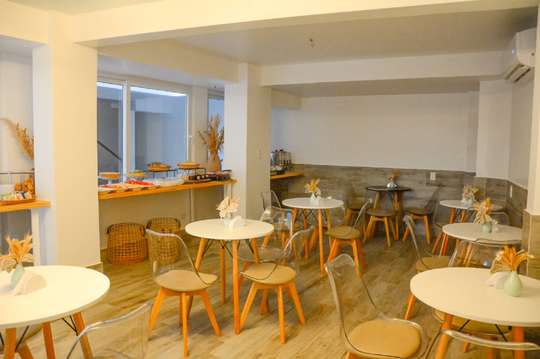 Food & Drinks 2, Pousada Topazio, Cairu