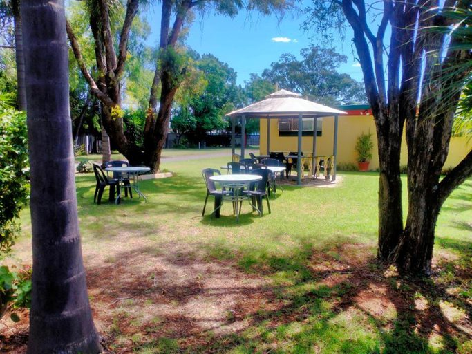 Others 4, Oakey Motel, Jondaryan - Pt B