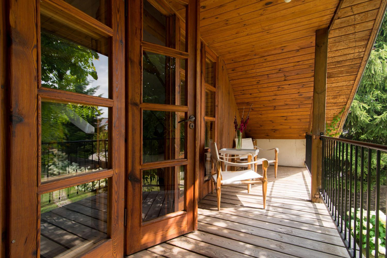 Others 5, Villa Pod Koniem, Puławy