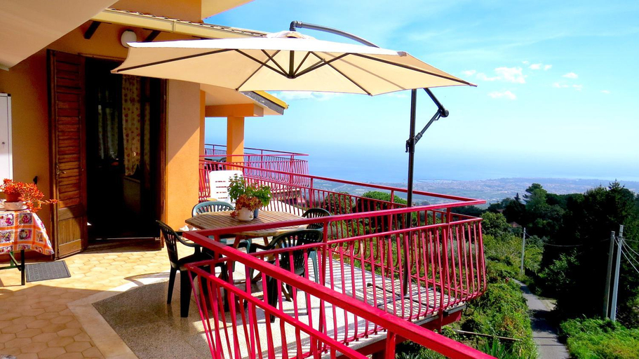 Balcony/terrace 4, Casa La Vigna, Catania
