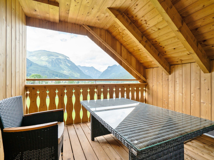 Others 4, Cozy Apartment in Gosau With Shared Sauna, Gmunden