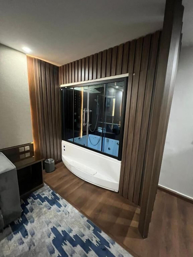 Bathroom, Aman Hotel Almhalh