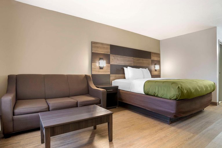 Bedroom 8