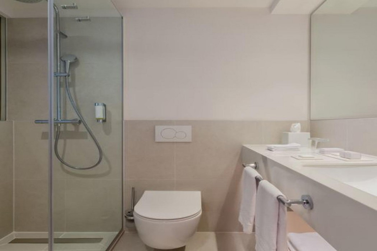 Bathroom 4, Bluesun Hotel Borak, Bol