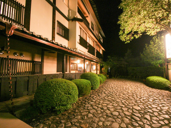 Exterior & Views 1, Suikoen Ryokan, Kawanehon