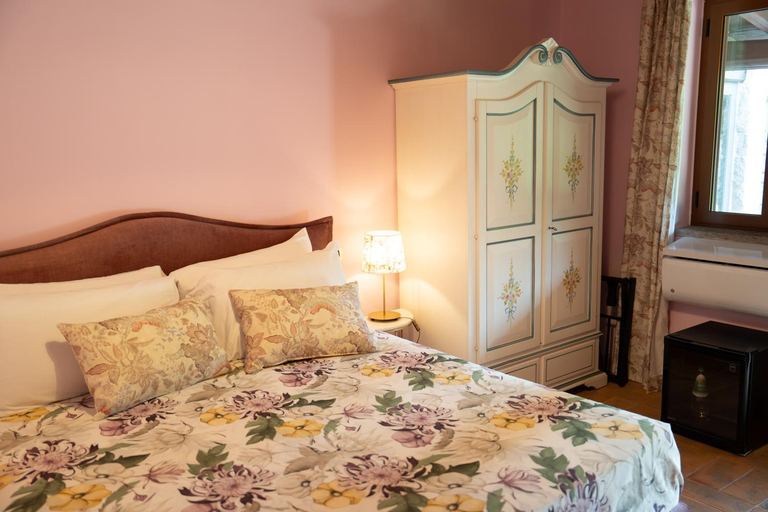 Bedroom 3, Relais Santa Caterina, Viterbo