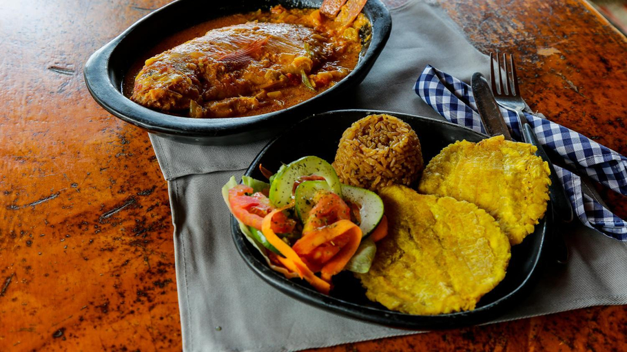Food & Drinks 5, Praba Hostel, Riohacha