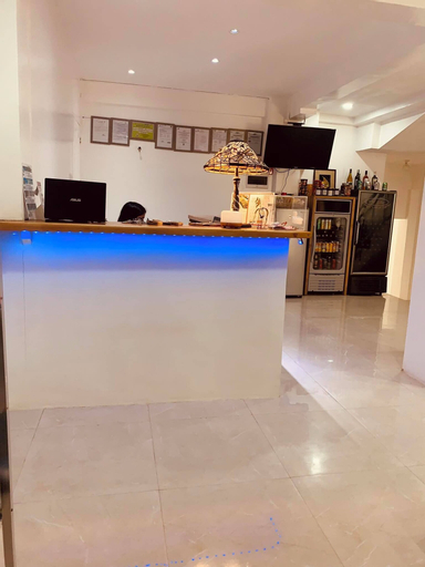 Public Area, La Sirenne inn, El Nido