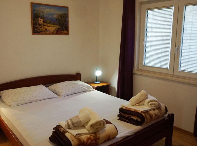 Bedroom 3, Beach House Žuljana, Ston