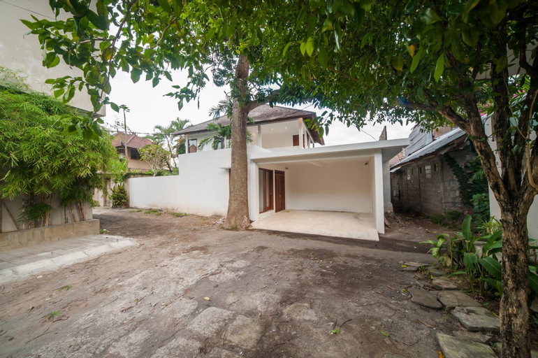 Two bdrm Stylish Villa Pearl, Heart of Seminyak 	, Badung