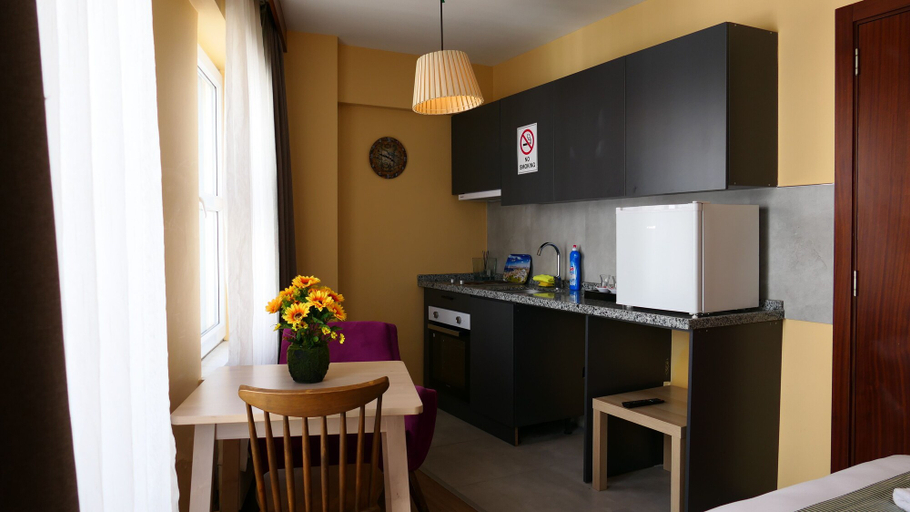 Others 5, Taksim Stella Suites, Beyoğlu