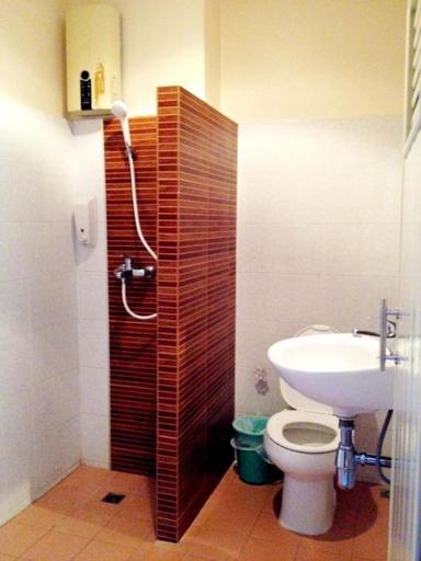 Bedroom 4, Muangphol Mansion, Pathum Wan