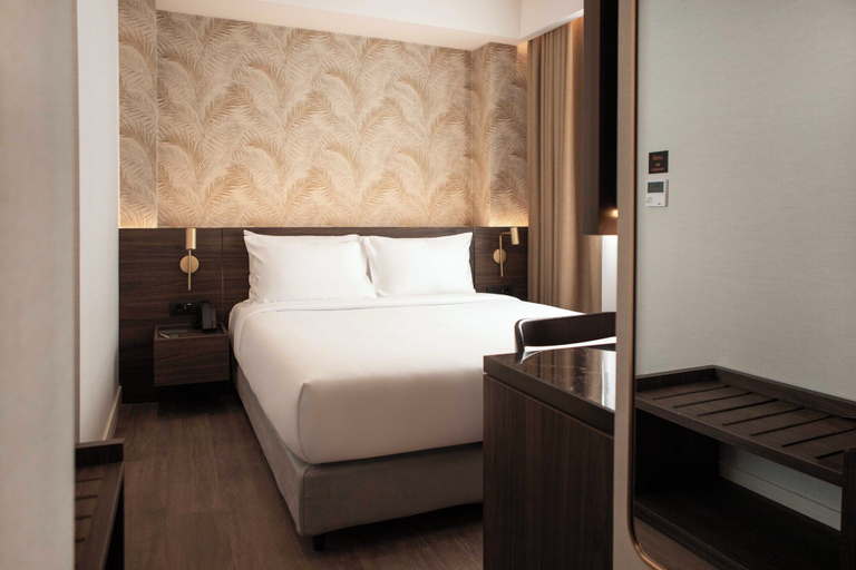 Bedroom 3, Luwian Athens Boutique Hotel, Attica