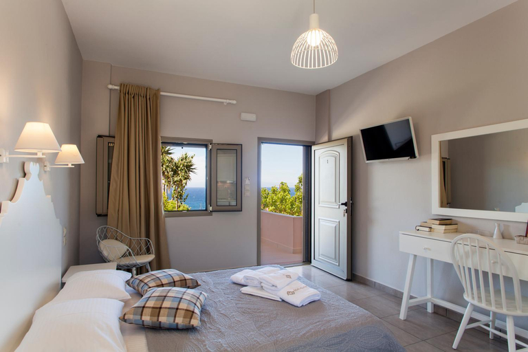 Bedroom 2, Mythos Suites Diskos, Crete