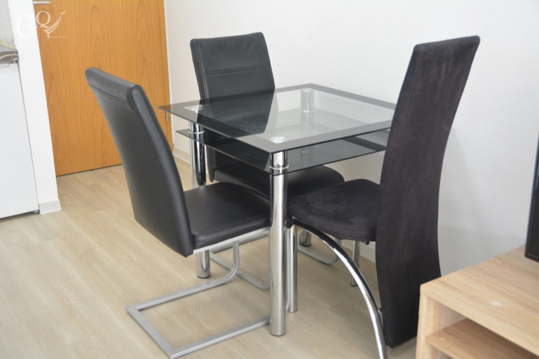 Dining Room 11