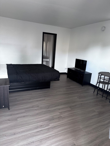 Bedroom 2, Glenstone place extended stay motel, Greene