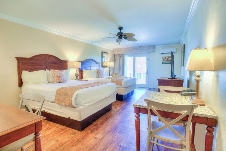 Bedroom 2, La Fiesta Ocean Inn And Suites, Saint Johns