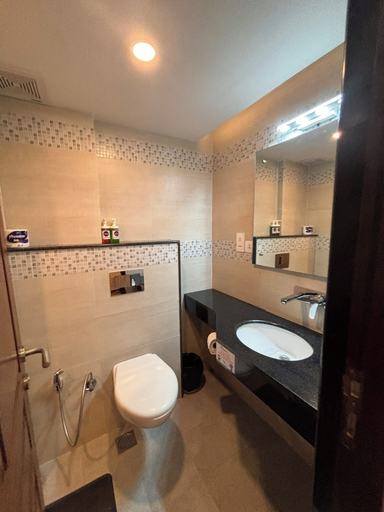Bathroom 3, ViaVia boutique hotel - Kathmandu, Bagmati