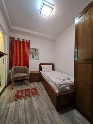 Bedroom 3, Guesthouse Hotel My Home, Prizren
