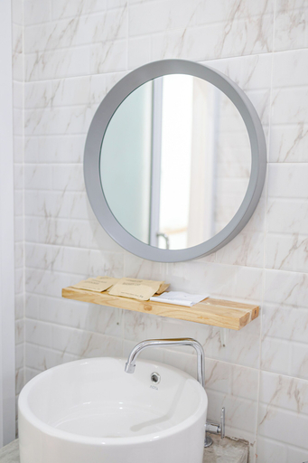 Bathroom 4, Haksabai Hotel, Muang Chiang Rai