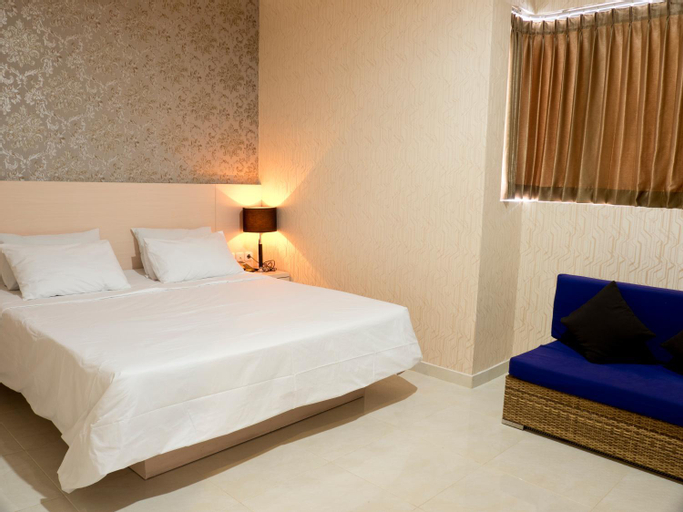 Bedroom 6