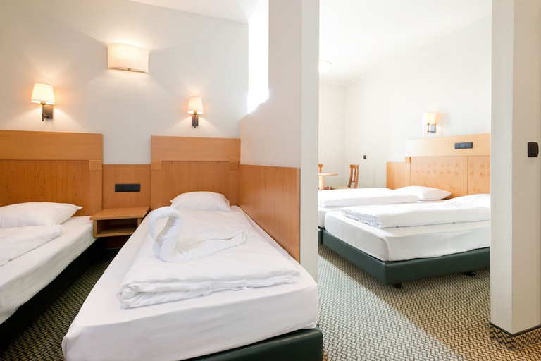 Bedroom 2, a&o Antwerpen Centraal, Antwerpen