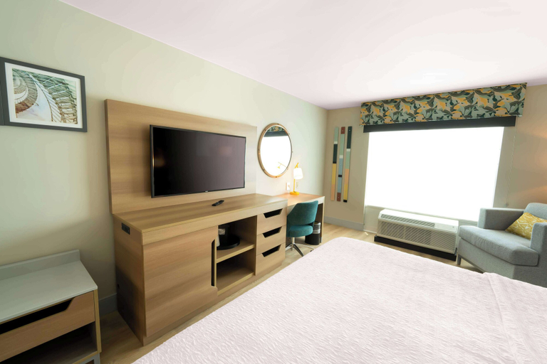 Bedroom 5, Hampton Inn St. Augustine Downtown Historic District, Saint Johns