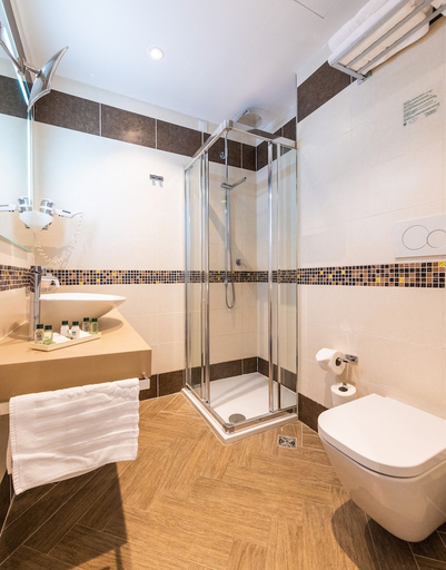 Bathroom 4, Grand Hotel Park Dubrovnik, Dubrovnik