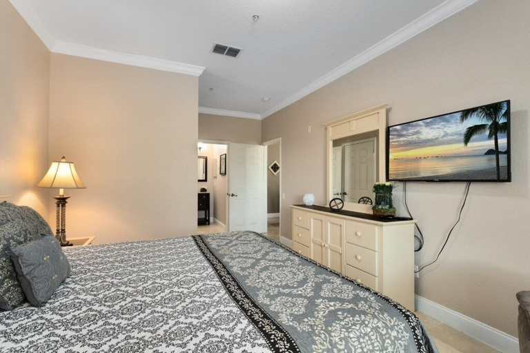 Bedroom 3, Spacious 3 Bed, 2 Bath Condo In Gated Community 3 Bedroom Condo by RedAwning, Osceola